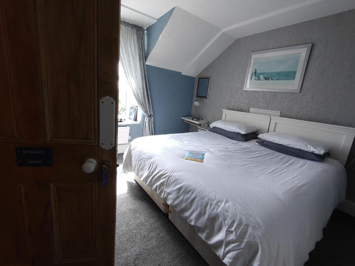 Chyheira Bed and Breakfast Ruan Minor Buitenkant foto