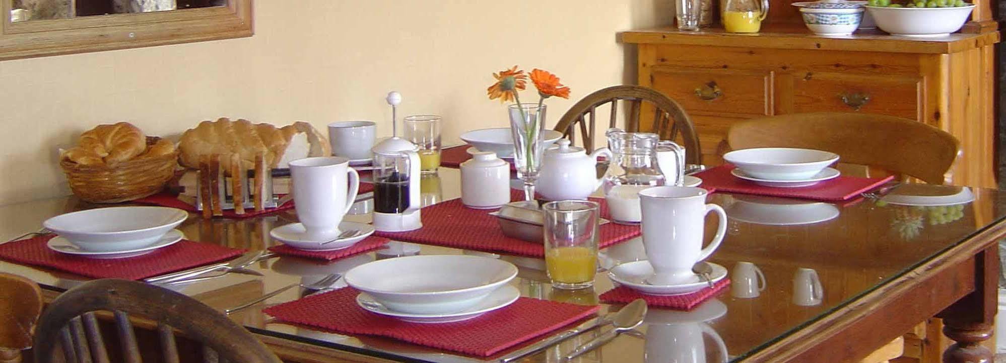 Chyheira Bed and Breakfast Ruan Minor Buitenkant foto