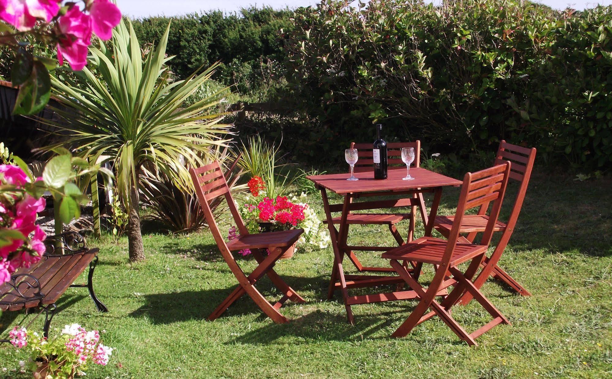 Chyheira Bed and Breakfast Ruan Minor Buitenkant foto