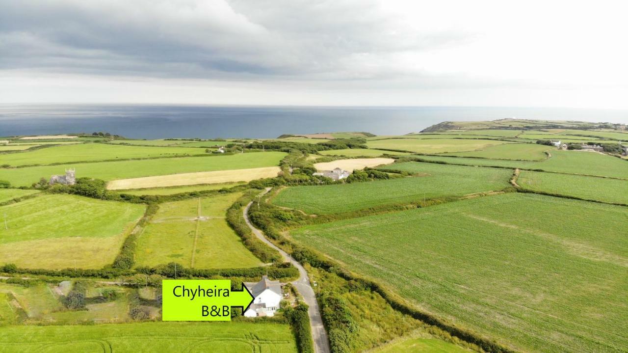Chyheira Bed and Breakfast Ruan Minor Buitenkant foto